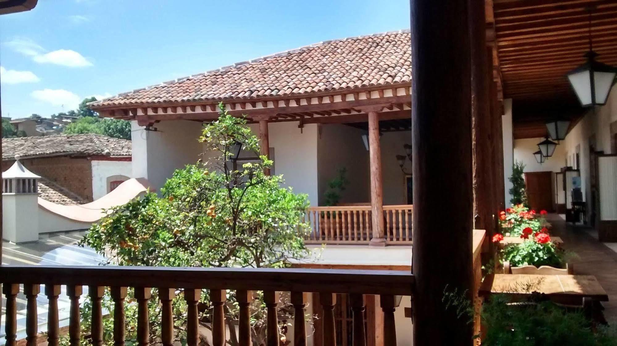 Hotel Casa Del Naranjo 파츠쿠아로 외부 사진